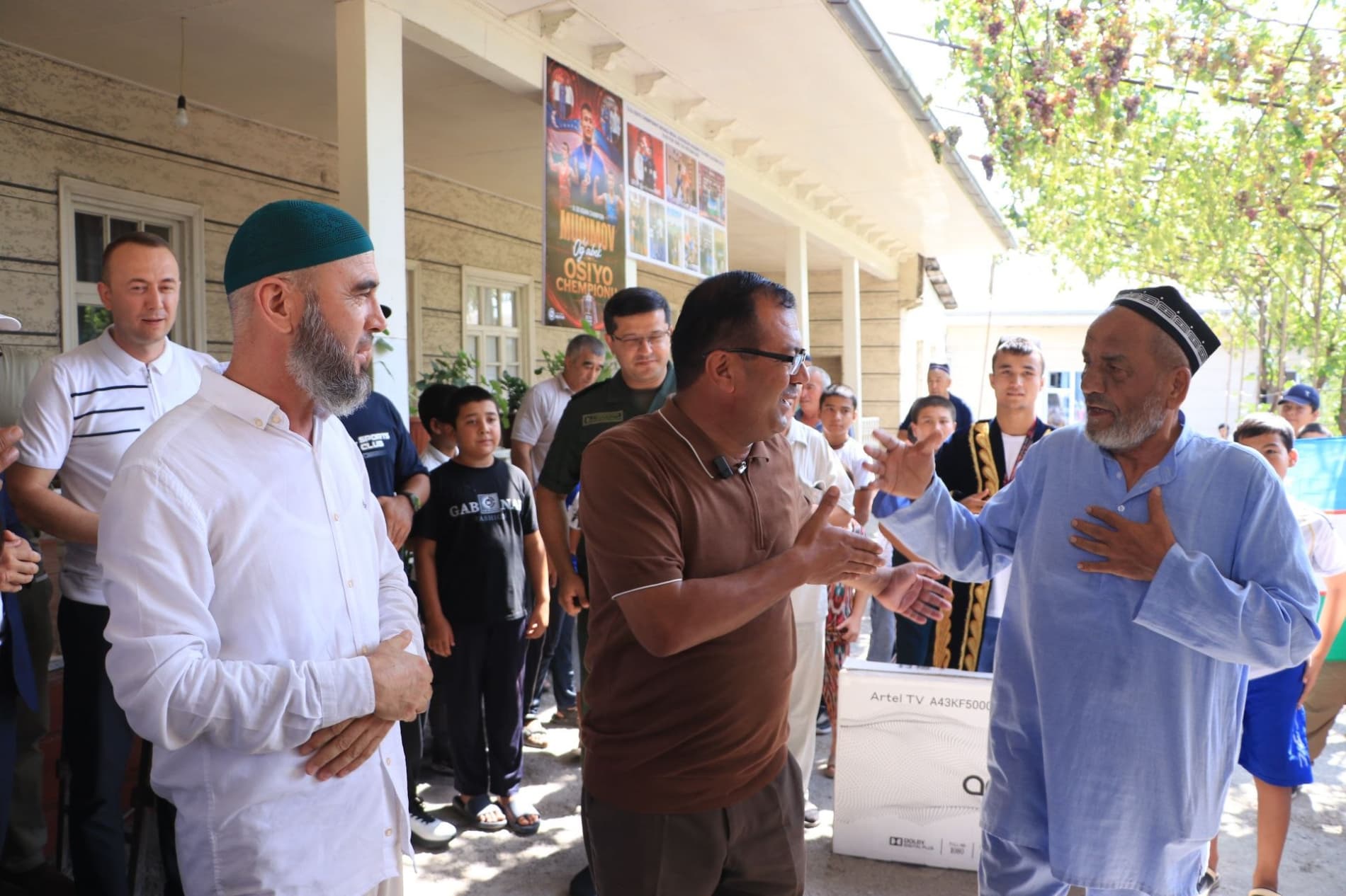 Chempion bilan uchrashuv bo‘lib o‘tdi