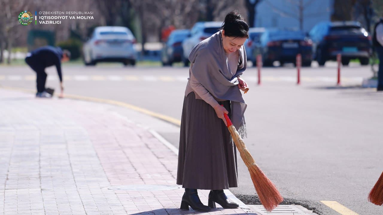 Бир жамоада бирлашамиз