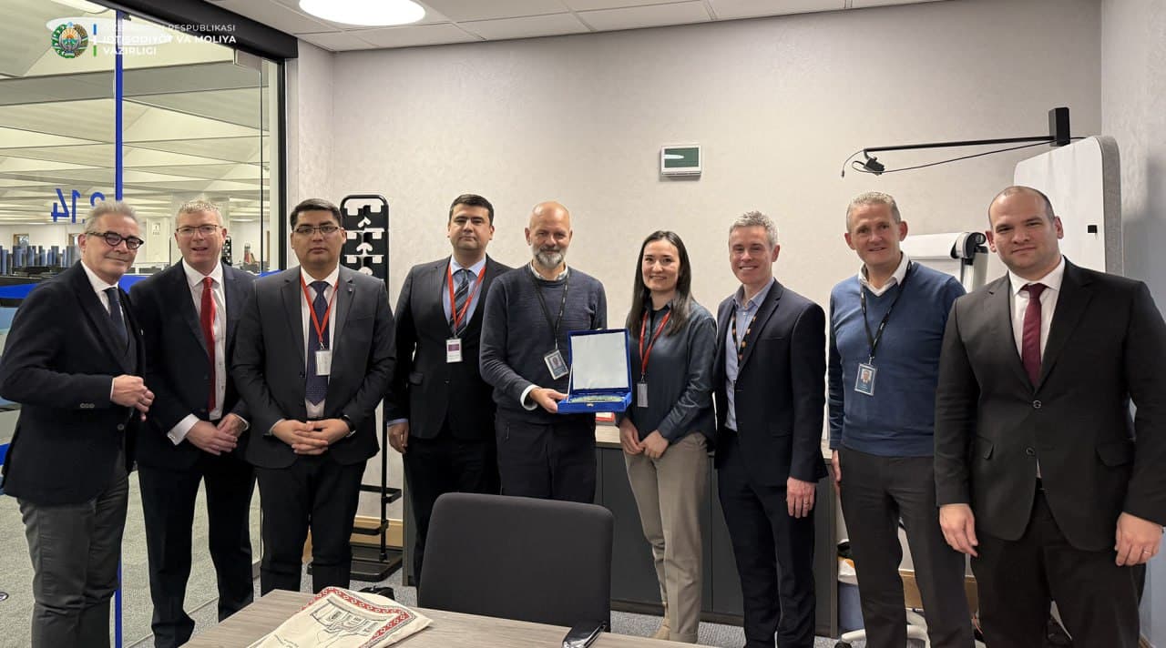 A visit to Wales was undertaken to study the collaborative model in education