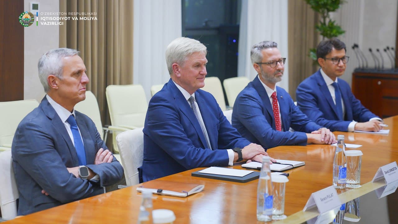 An exchange of views took place on cooperation with representatives of Citi Bank of the USA