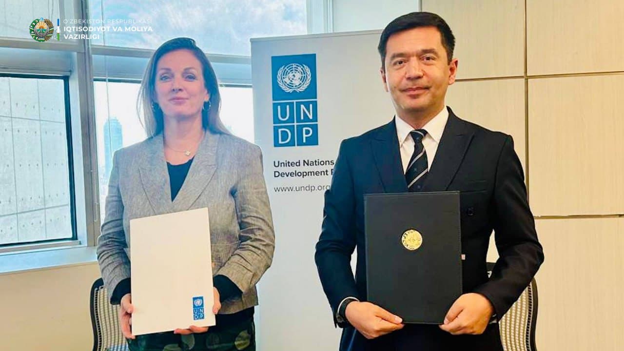 A cooperation agreement on the development of a green economy was signed with the UN Development Programme