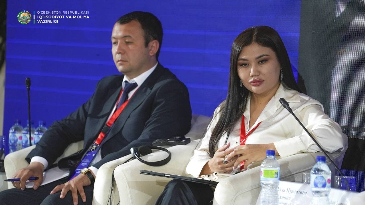 Discussions were held on supporting women’s and youth entrepreneurship