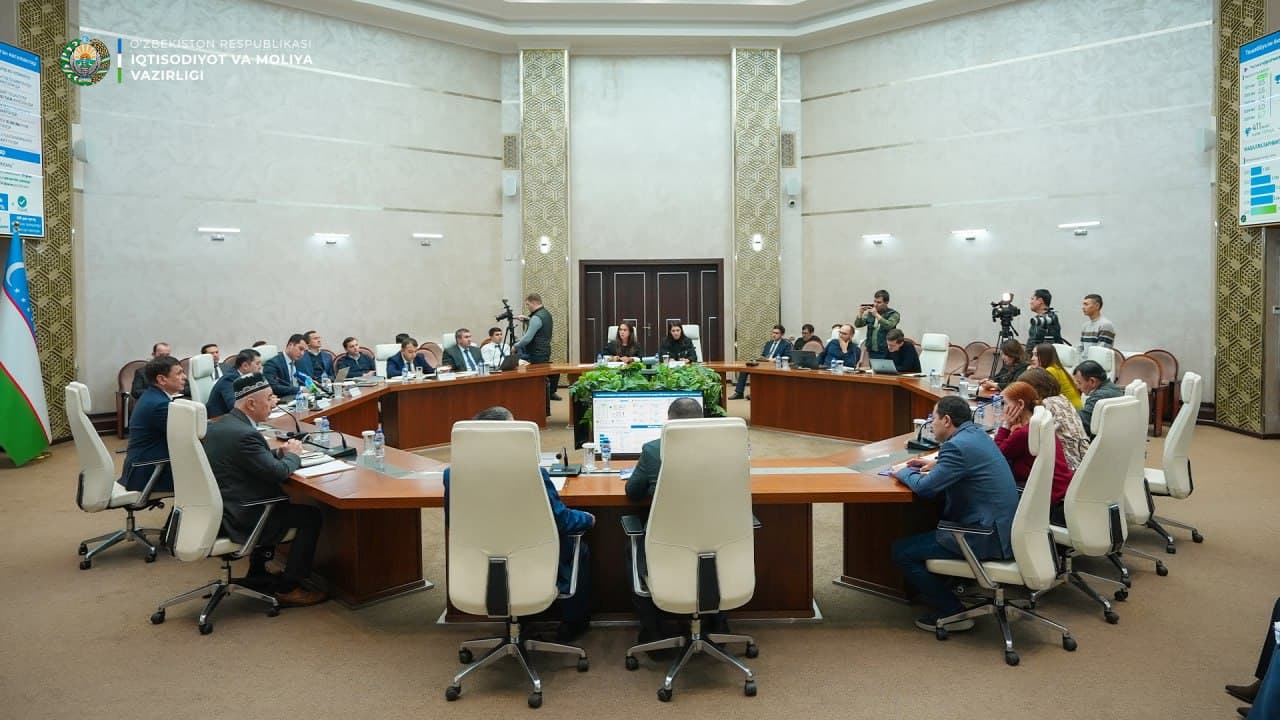 Iqtisodiyot va moliya vazirligida makroiqtisodiy ko‘rsatkichlar va Davlat budjeti yuzasidan belgilangan asosiy vazifalar bo‘yicha ochiq muloqot o‘tkazildi