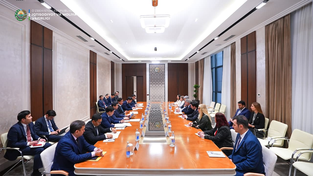 Buyuk Britaniyaning Ozarbayjon va Markaziy Osiyo bo‘yicha savdo vakili Lord Jon Olderdays bilan uchrashuv bo‘lib o‘tdi