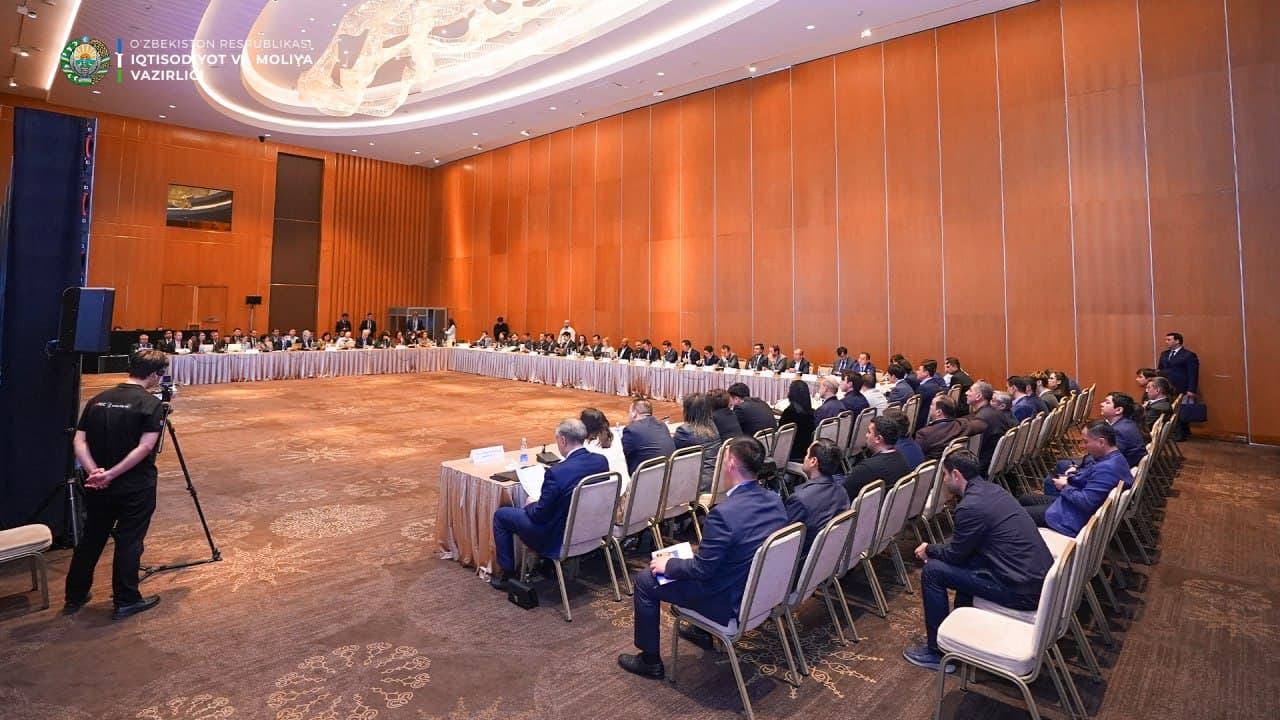 The first session of the three-day mission under the Industrial Decarbonization Program was held