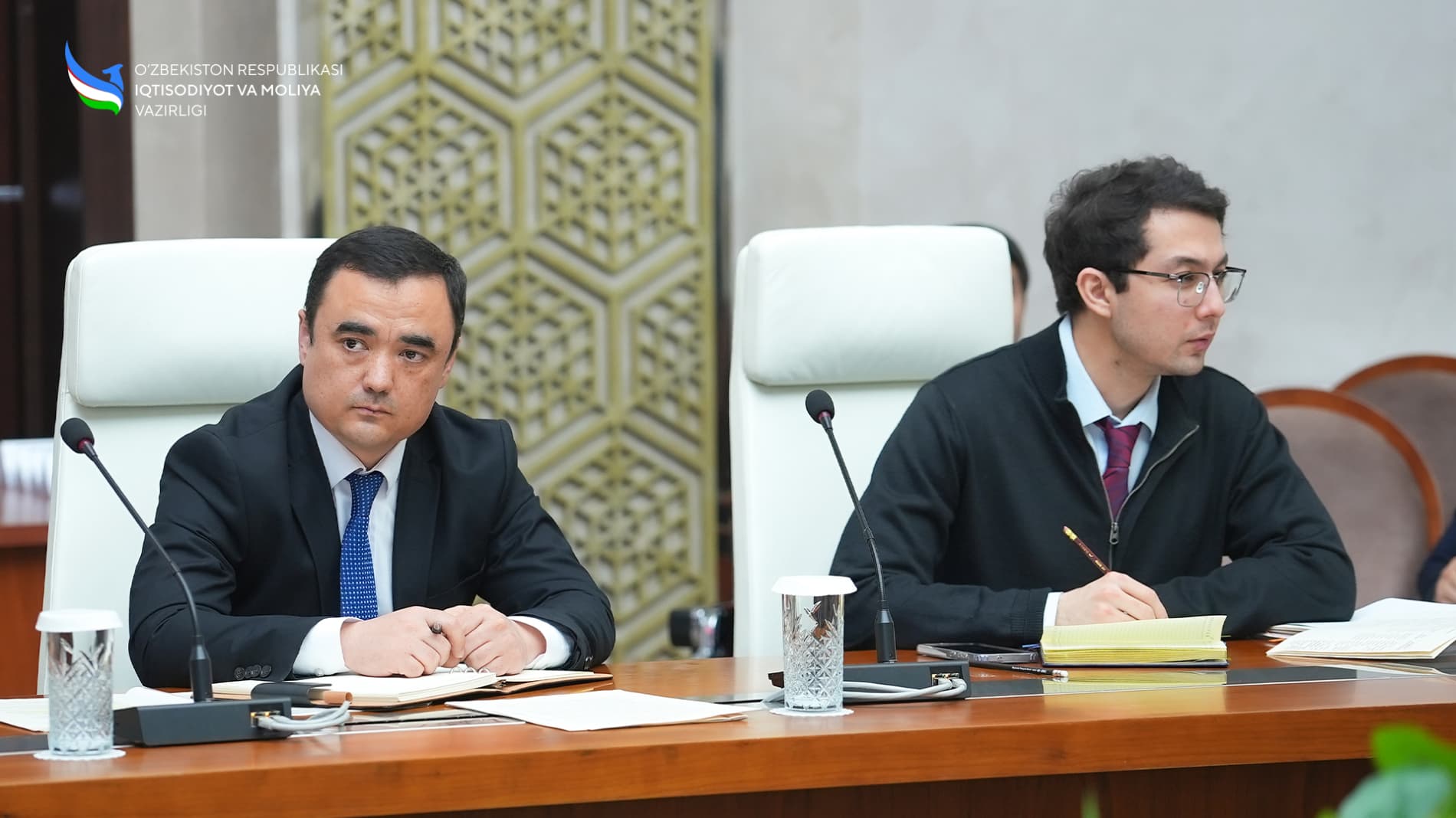A Meeting Was Held with the Head of the Development Research Center of the State Council of China