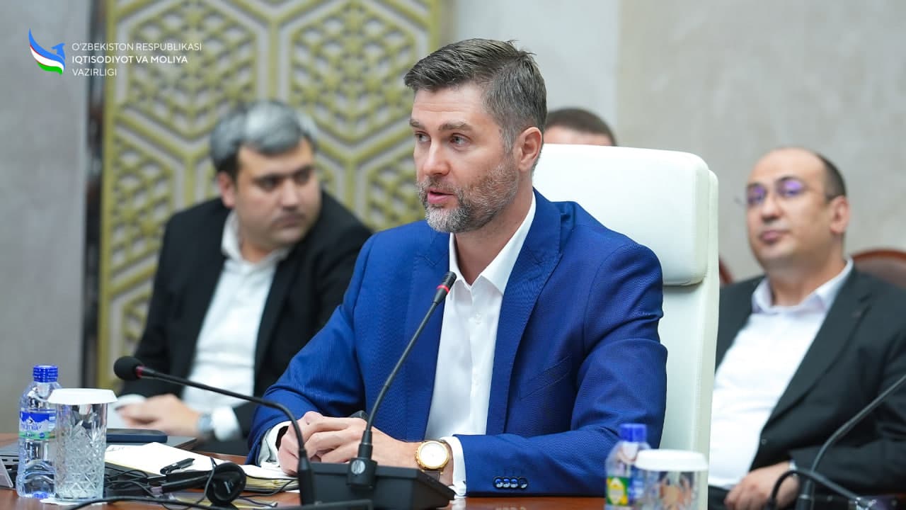 Seminar Held on "Digitization Processes at Large SOEs and Integration of IT Systems into the Unified Transformation Platform"