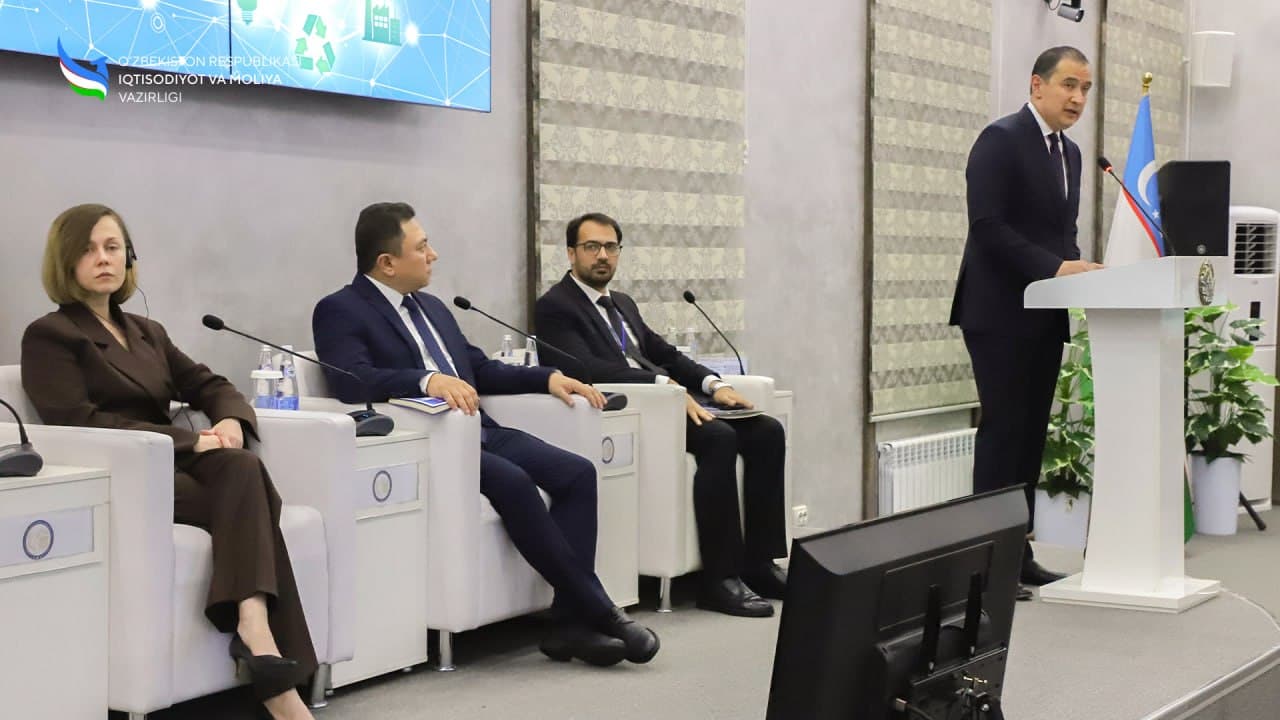 Davlat xaridlari tizimining raqamli transformatsiyasi hamda “yashil” davlat xaridlarini takomillashtirishning innovatsion yondashuvlari mavzusida xalqaro ilmiy-amaliy konferensiya tashkil etildi