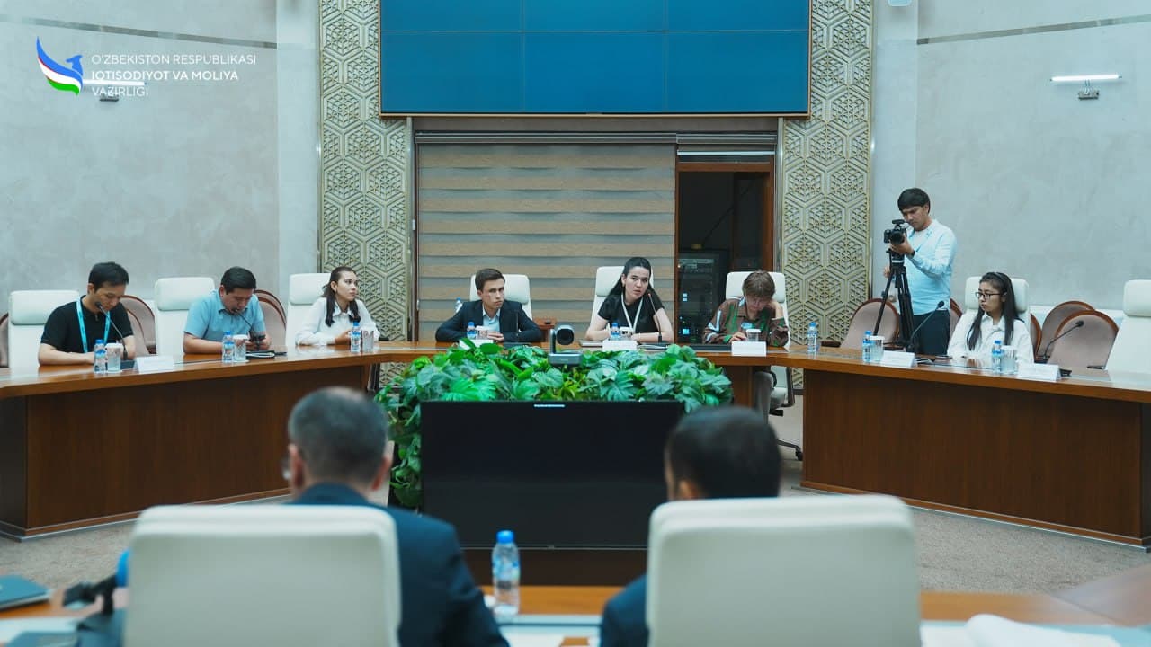 “O‘zbekistonda ipoteka bozori va uy-joy subsidiyalari tizimi: murojaatlar tahlili, yangi mexanizmlar va rivojlanish istiqbollari” mavzusida ochiq muloqot bo‘lib o‘tdi