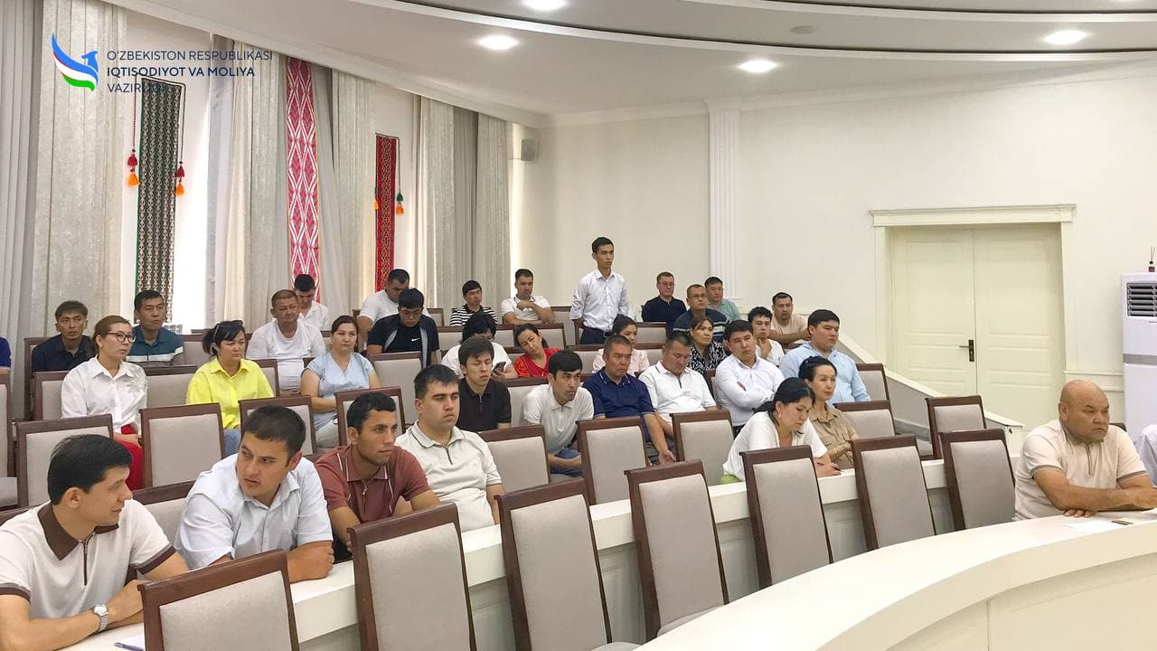 Қорақалпоғистон Республикасида туризм ва умумий овқатланиш соҳасида фаолият юритувчи тадбиркорлар билан очиқ мулоқот ўтказилди
