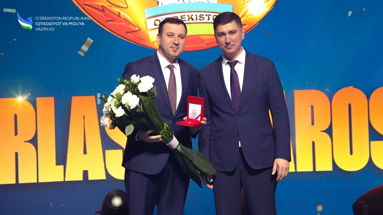 Иқтисодиёт ва молия вазирлиги ходимлари "Ўзбекистон белгиси" кўкрак нишони билан тақдирланд