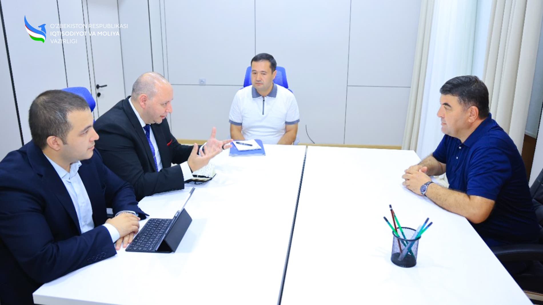 Namangan viloyatida kelajakka hozirlik, yangi iqtisodiyot va sun’iy intellekt masalalari muhokama qilindi