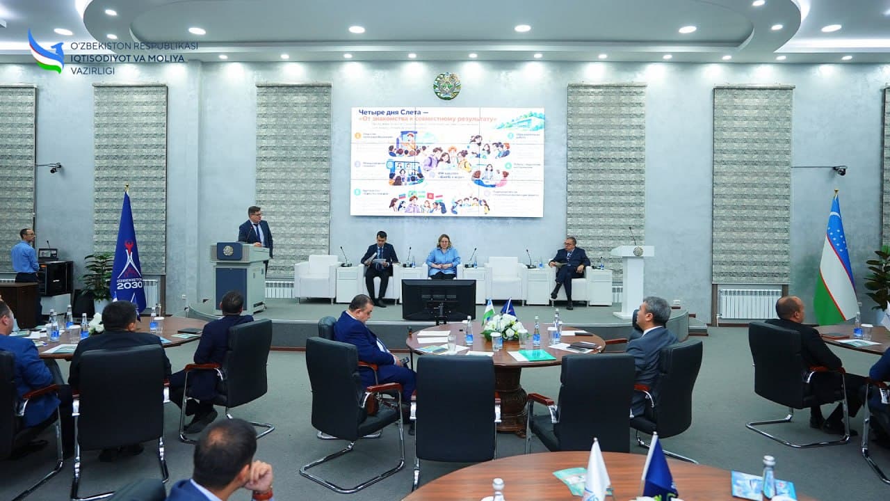A Roundtable Discussion on the Exchange of Experience in Participatory Budgeting Was Held