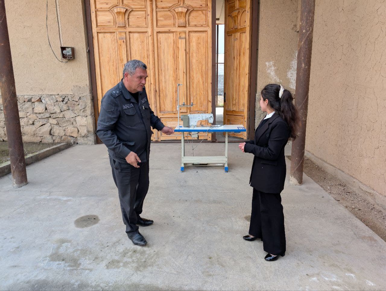 YOSHLAR MUROJAATI E’TIBORDAN CHETDA QOLMAYAPTI: YANA BIR MUAMMO IJOBIY HAL ETILDI