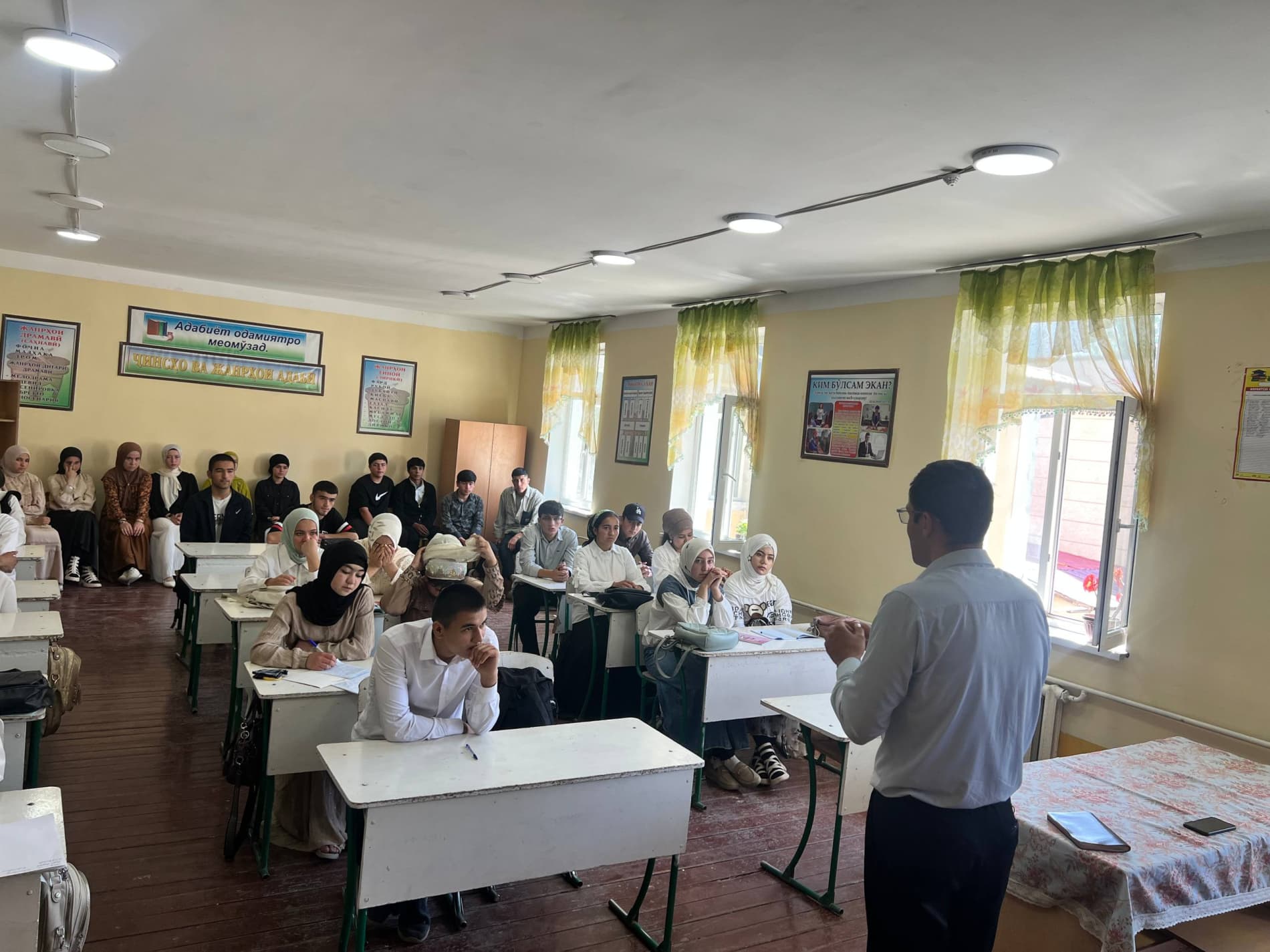 💡 “KELAJAK HOZIR”: YOShLAR UCHUN SEMINAR TASHKIL ETILDI
