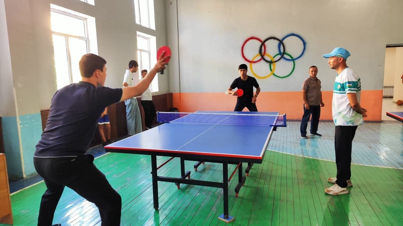 🏓 “Besh tashabbus” olimpiadasi doirasida stol tennisi bo‘yicha tuman bosqichi o‘tkazildi