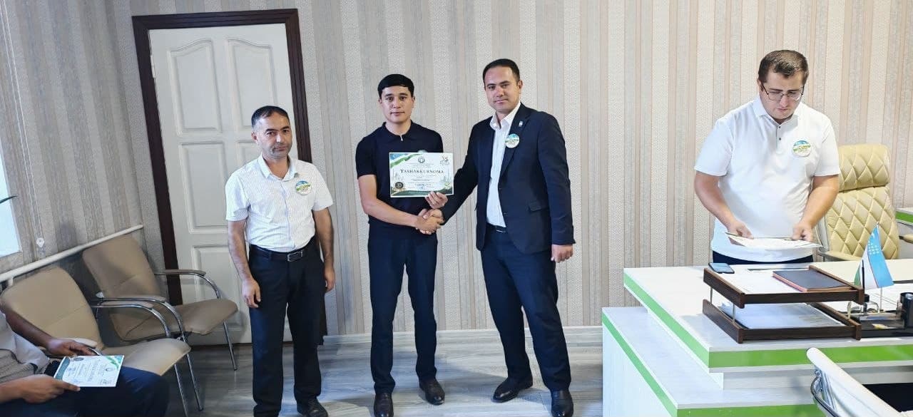 🇺🇿 ИСТИҚЛОЛ БАЙРАМИ АРАФАСИДА ФИДОЙИ ХОДИМЛАР ЭЪТИРОФ ЭТИЛДИ