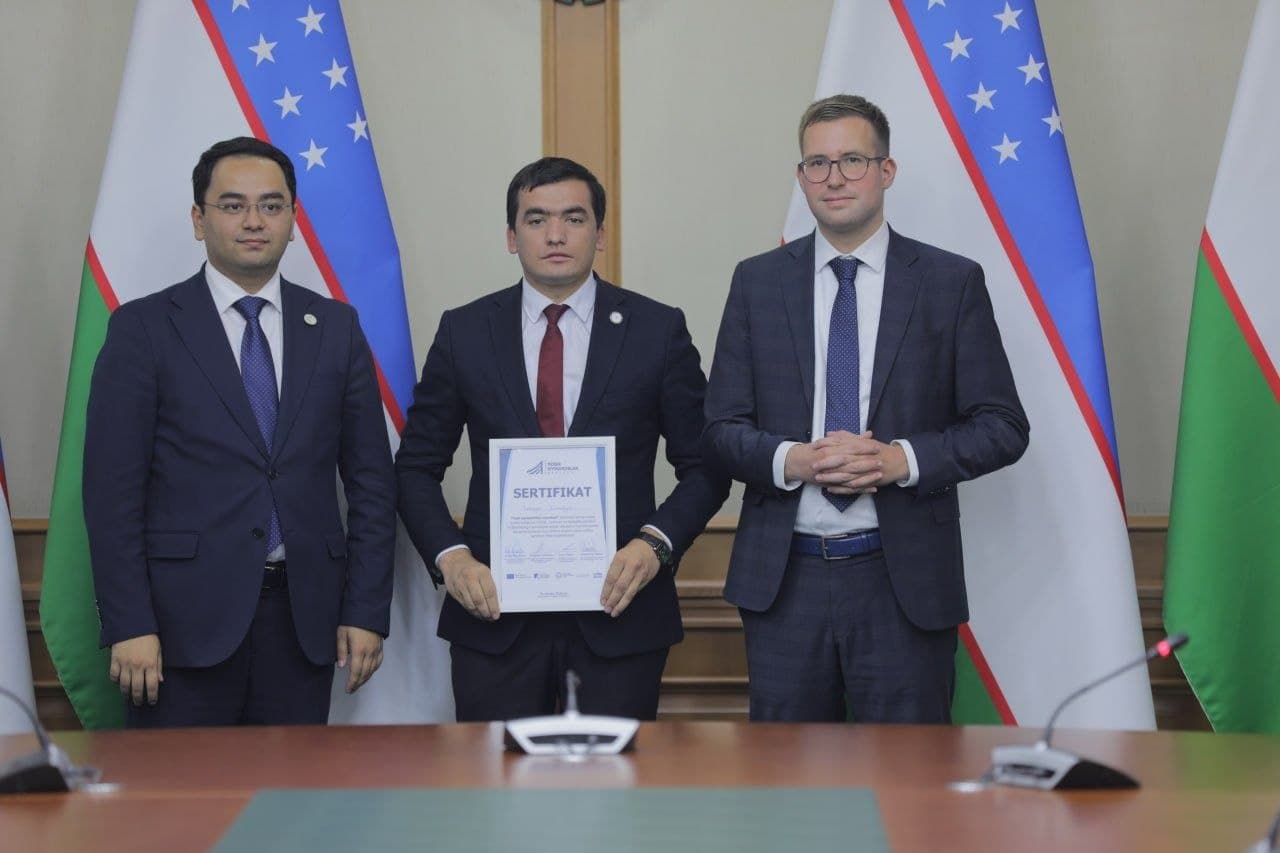 🇺🇿 СЎХ ФАРЗАНДИ ЁШ СИЁСАТЧИЛАР МАРАФОНИДА ТАҚДИРЛАНДИ!