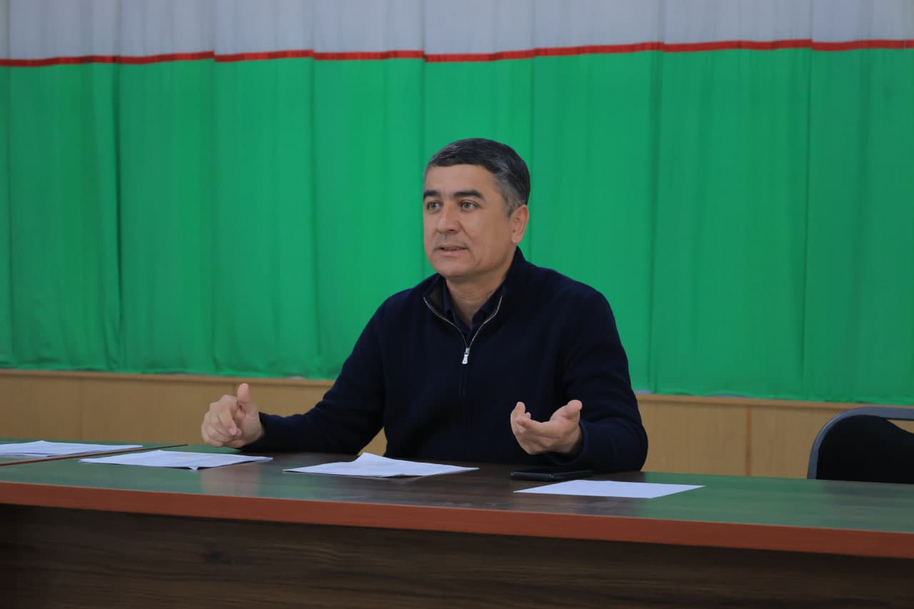 Yoshlar bilan muloqot – bitiruvchilar tashabbuslari qo‘llab-quvvatlanmoqda!