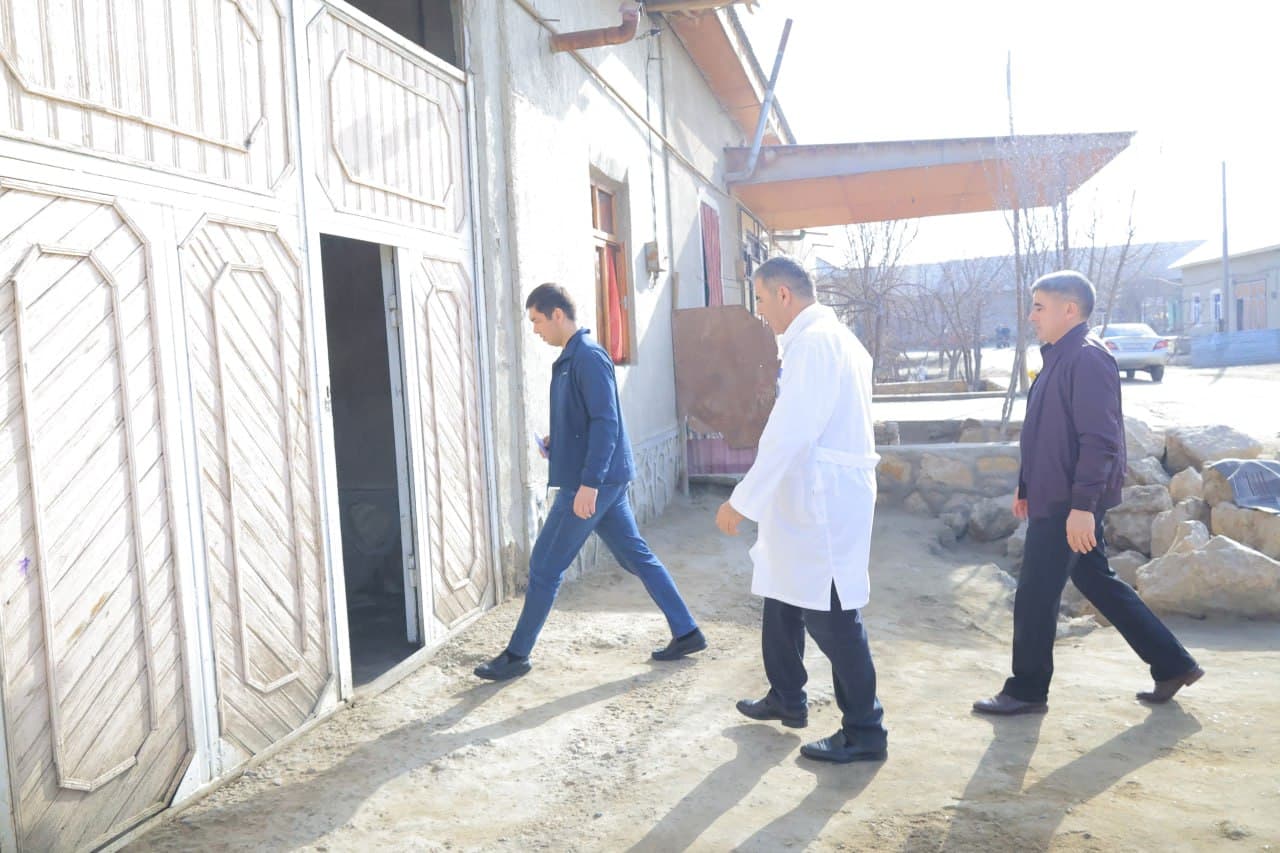 Ramazon oyida mehr va e’tibor: Kogon tumanida jarrohlik amaliyotiga muhtoj bemorlar uchun vaucherlar topshirilmoqda!