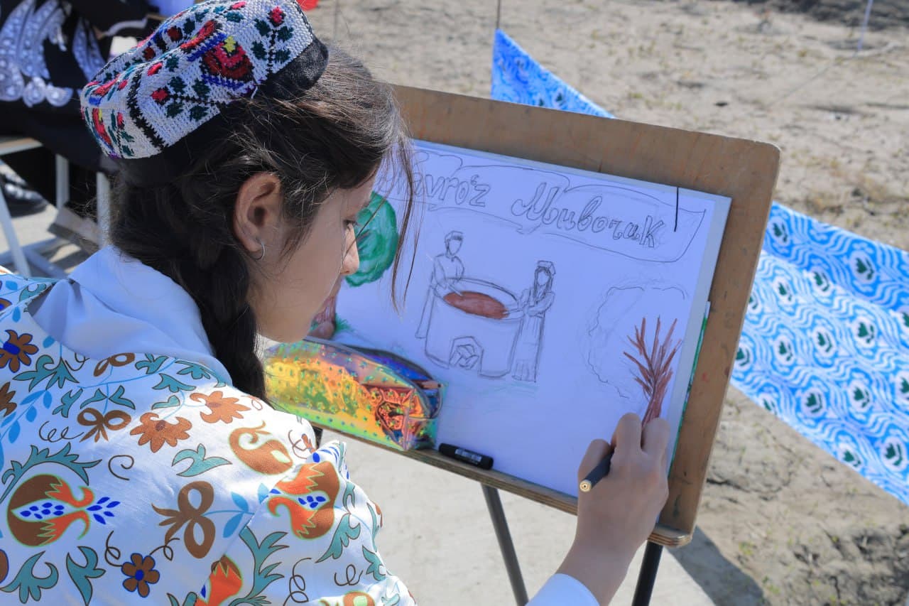 Yaqinlashib kelayotgan yangilanish va yasharish ayyomi – Navroʻz munosabati bilan Kogon tumanidagi Madaniyat va istirohat bogʻida kogonlik yoshlar uchun “Yoshlar sayli” tadbiri tashkil etildi.