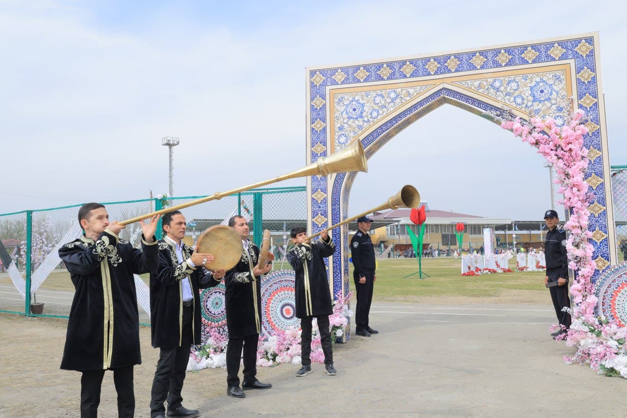 KOGON TUMANIDA NAVRO‘Z SHODIYONALARI KO‘TARINKI RUHDA O‘TDI!