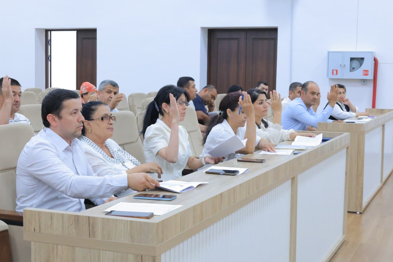 Xalq deputatlari Kogon tuman Kengashining Yettinchi chaqiriq yigirma ikkinchi sessiyasi bo'lib o'tdi