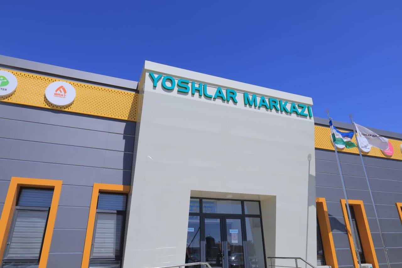 "PAYSHANBA - YOSHLAR KUNI" DOIRASIDA "RAHBAR VA YOSHLAR" UCHRASHUVI BO'LIB O'TDI