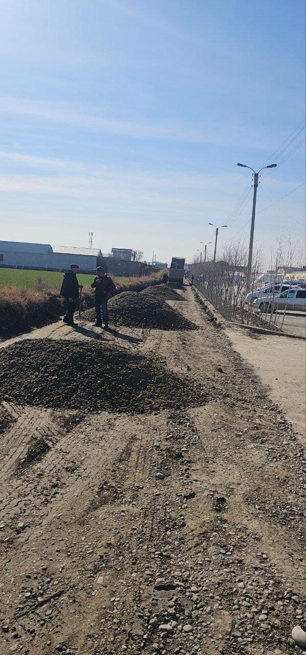 ҒИЖДУВОН ХЎЖАИ ЖАҲОН САВДО КОМПЛEКСИ ҲУДУДИДАГИ АВТОТУРАРГОҲ ВА ЙЎЛ ҲОЛАТИ ЮЗАСИДАН РАСМИЙ МУНОСАБАТ.