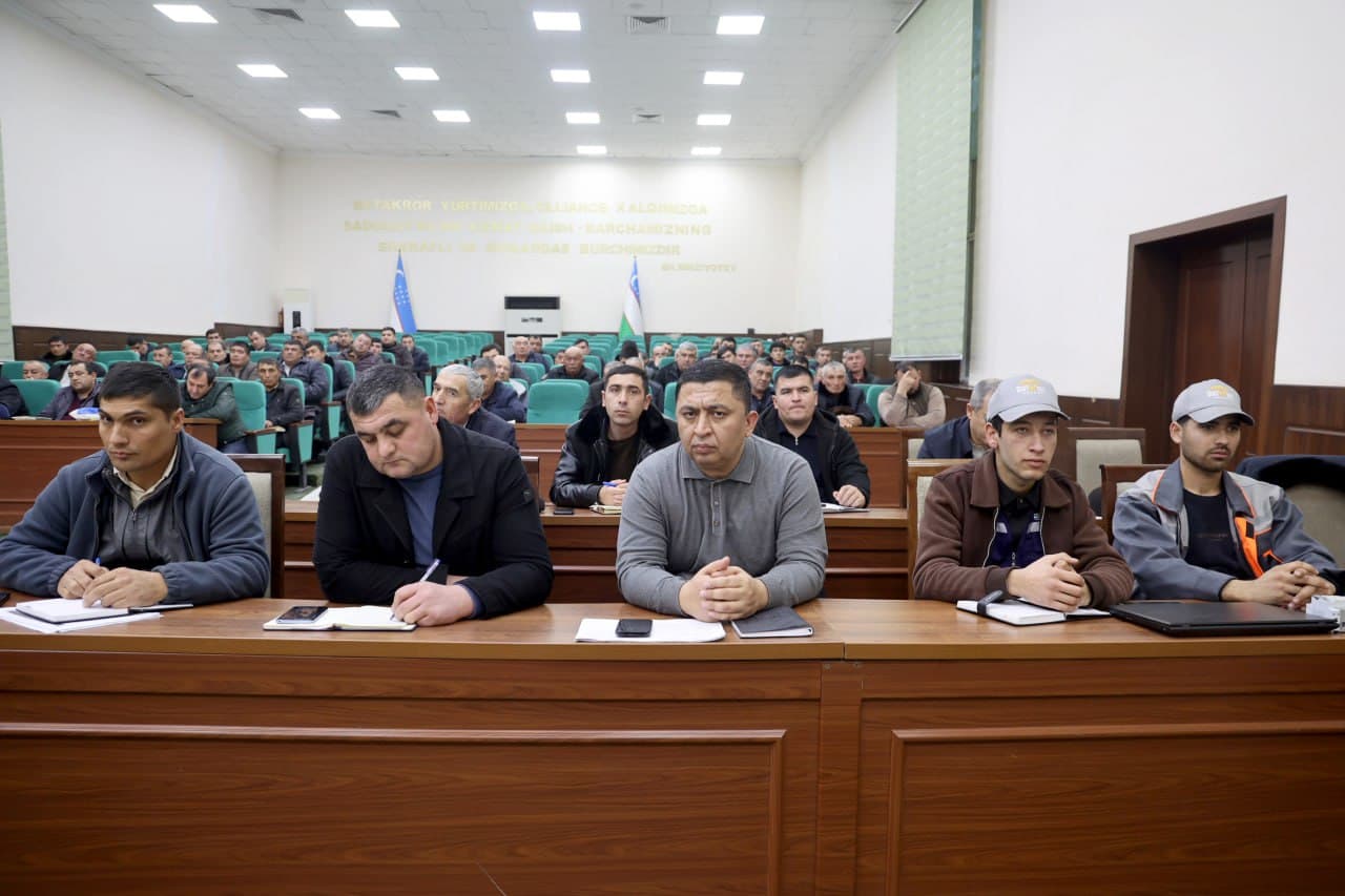 ҒИЖДУВОНДА “ЯШИЛ ЭНEРГИЯ” ВА ЗАМОНАВИЙ ҚИШЛОҚ ХЎЖАЛИГИ ЙЎЛИДА МУҲИМ СEМИНАР ЎТКАЗИЛДИ.