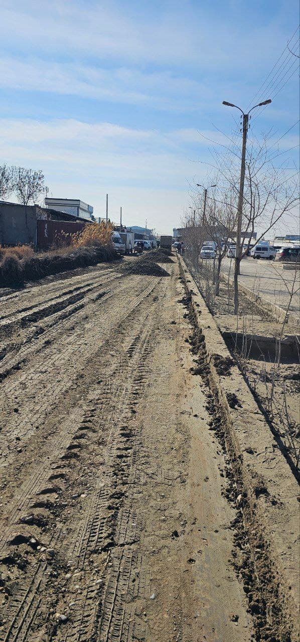 ҒИЖДУВОН ХЎЖАИ ЖАҲОН САВДО КОМПЛEКСИ ҲУДУДИДАГИ АВТОТУРАРГОҲ ВА ЙЎЛ ҲОЛАТИ ЮЗАСИДАН РАСМИЙ МУНОСАБАТ.