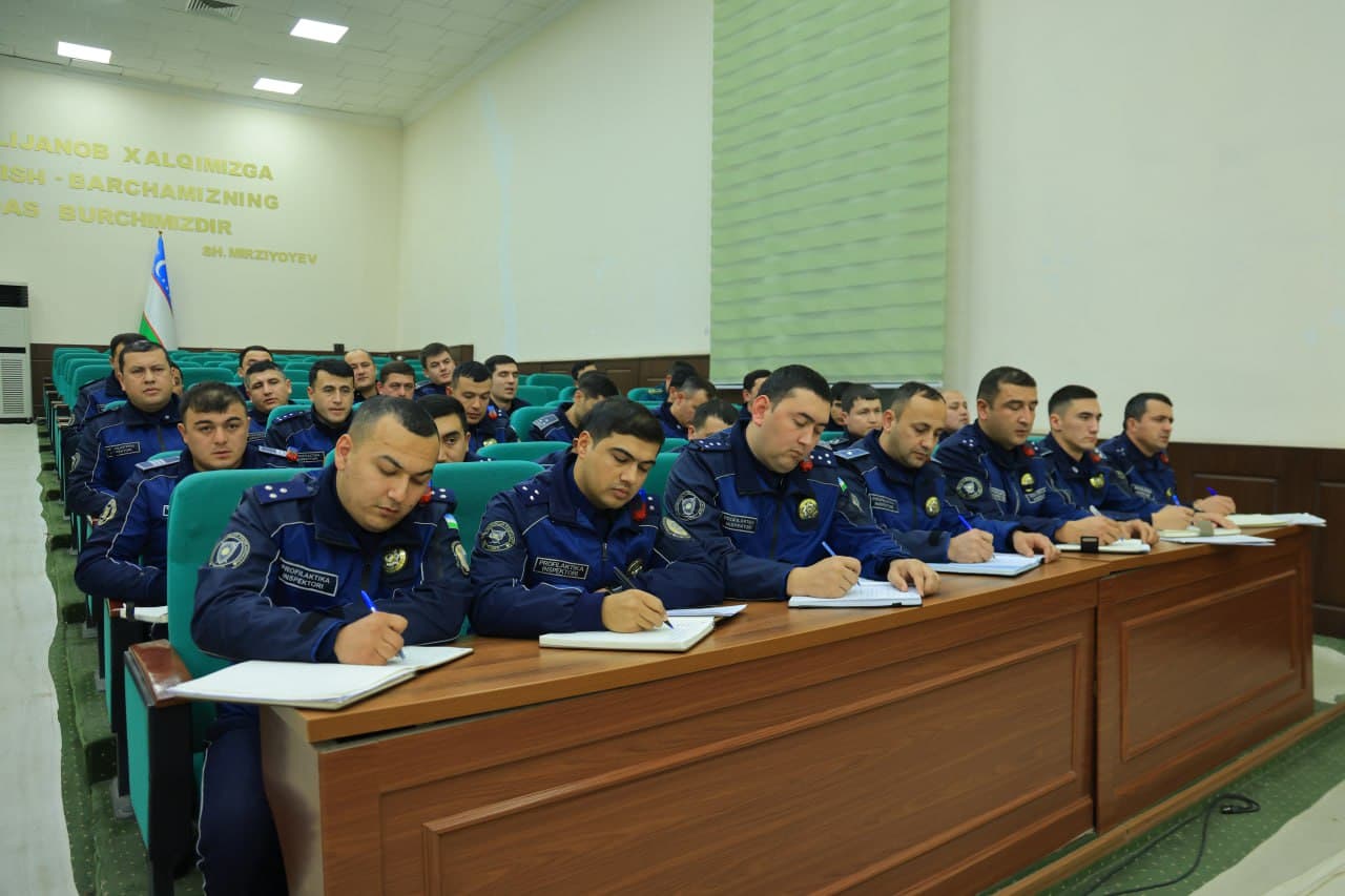 G‘ijduvonda profilaktika inspektorlari faoliyati tahlil qilindi: Xizmatga sadoqat va mas’uliyat — asosiy mezon.