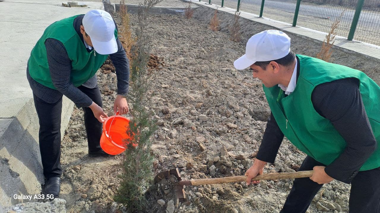 Яшил келажак сари бир қадам!