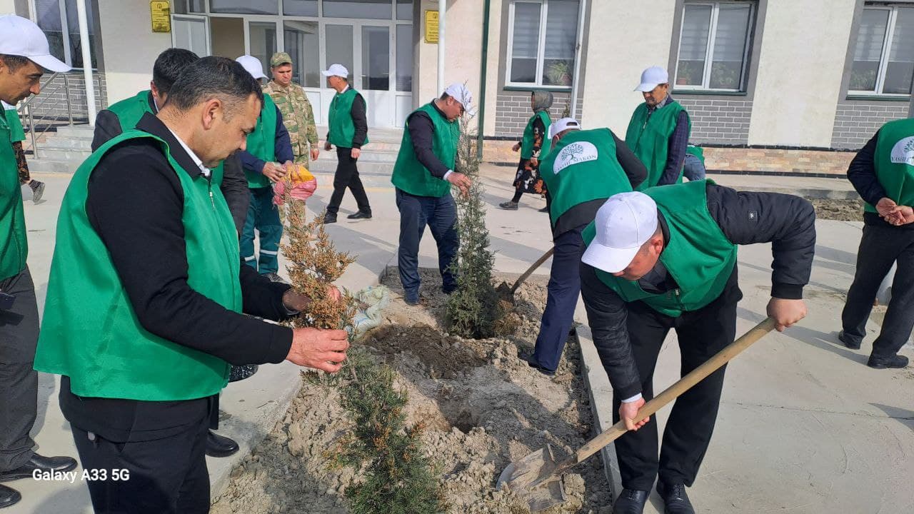 Яшил келажак сари бир қадам!