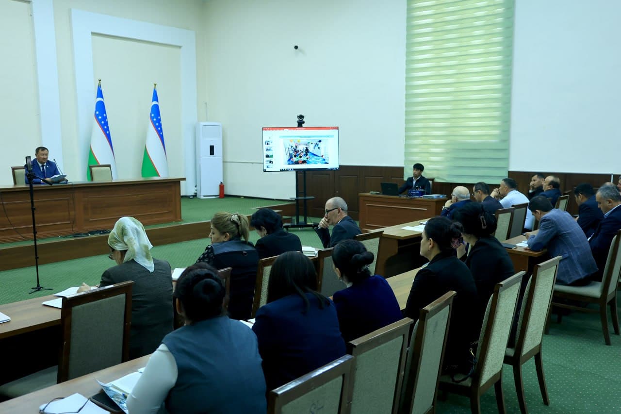 G‘ijduvon tumanida Xalq deputatlari tuman Kengashining yigirma beshinchi sessiyasi bo‘lib o‘tdi.