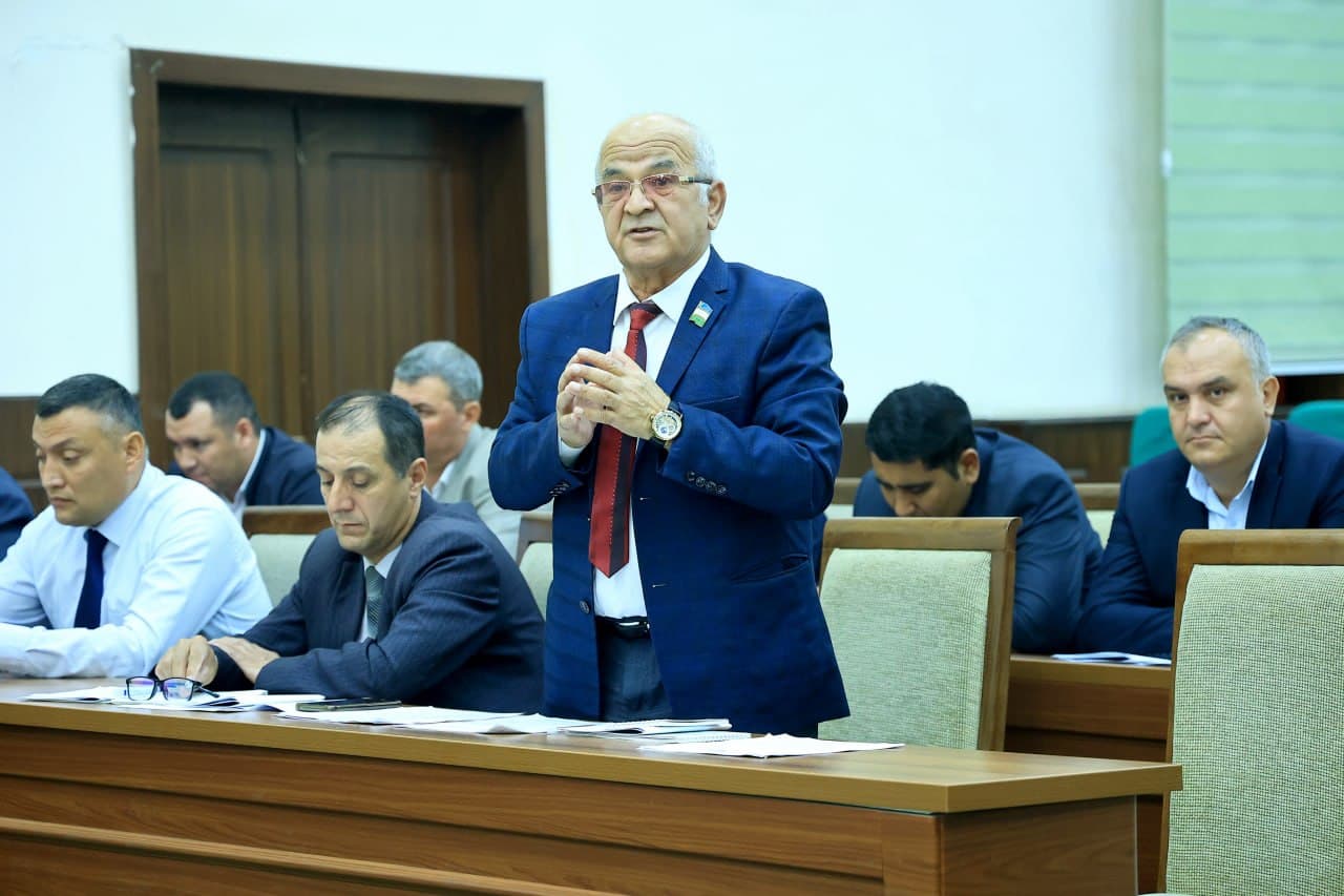 G‘ijduvon tumanida Xalq deputatlari tuman Kengashining yigirma beshinchi sessiyasi bo‘lib o‘tdi.