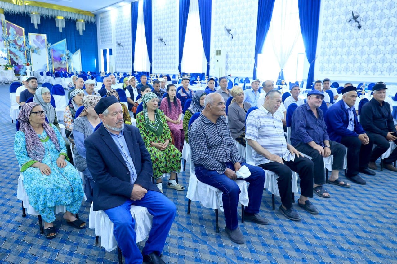 СОҲИБИЁН МАҲАЛЛАСИДА САЙЁР ҚАБУЛ: ХАЛҚ МУРОЖААТЛАРИ ЭШИТИЛДИ, ЕЧИМЛАР АМАЛДА.