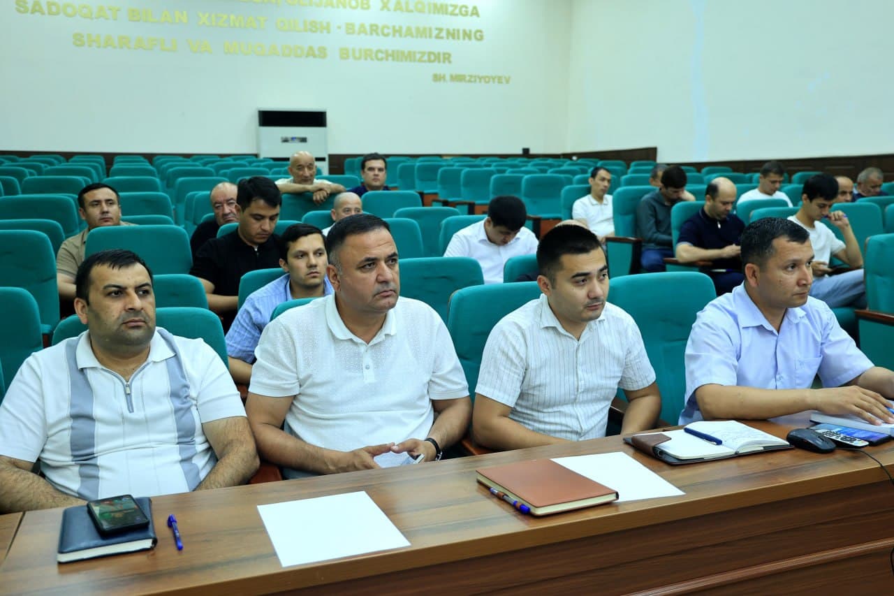 ҲУДУДЛАРДА ТАДБИРКОРЛАР БИЛАН ОЧИҚ МУЛОҚОТ.