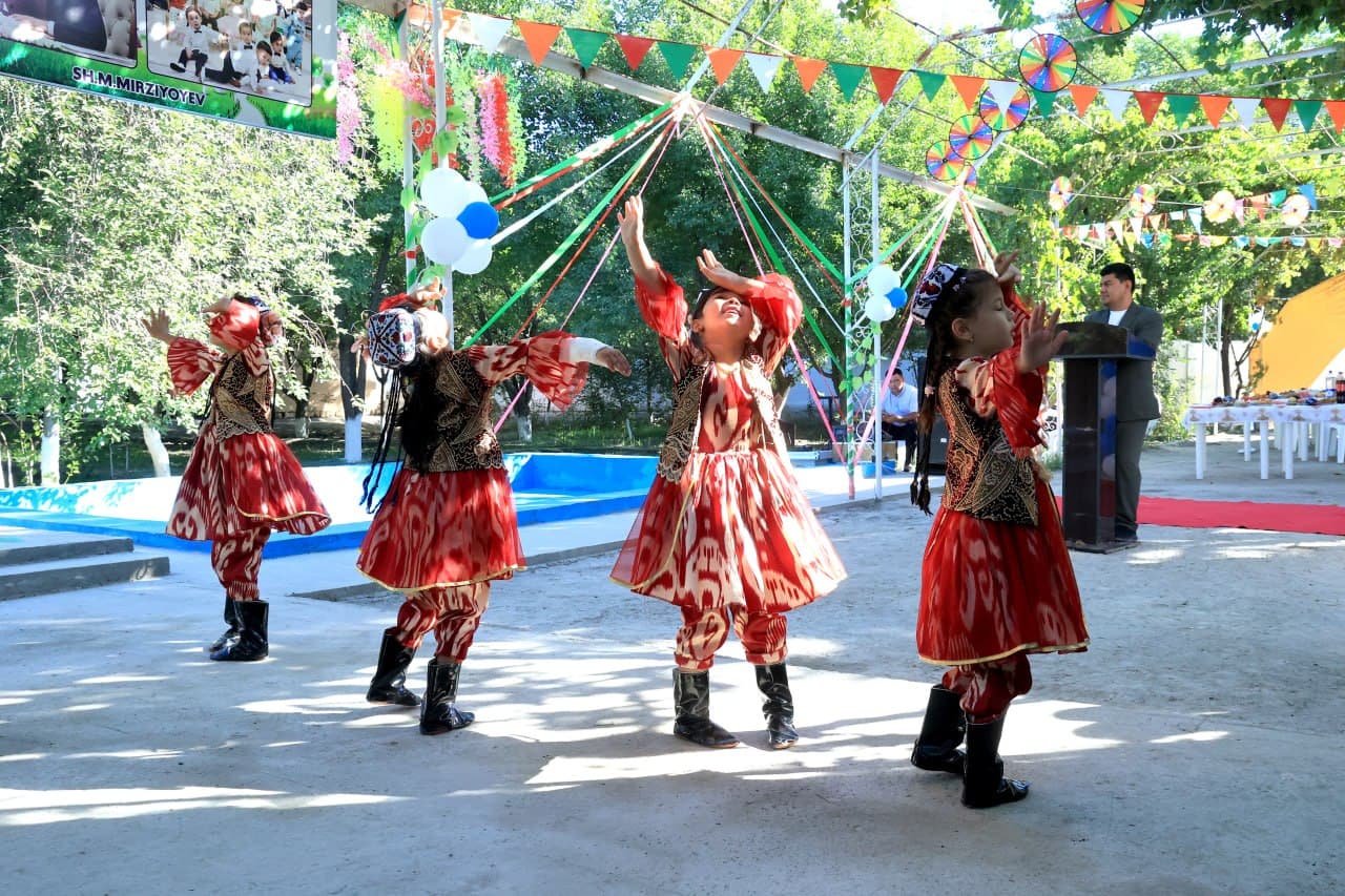 G‘IJDUVON TUMANINING HAVZAK MAHALLASIDA YANGI 120 O‘RINLI DAVLAT MAKTABGACHA TA’LIM TASHKILOTI FOYDALANISHGA TOPSHIRILDI.