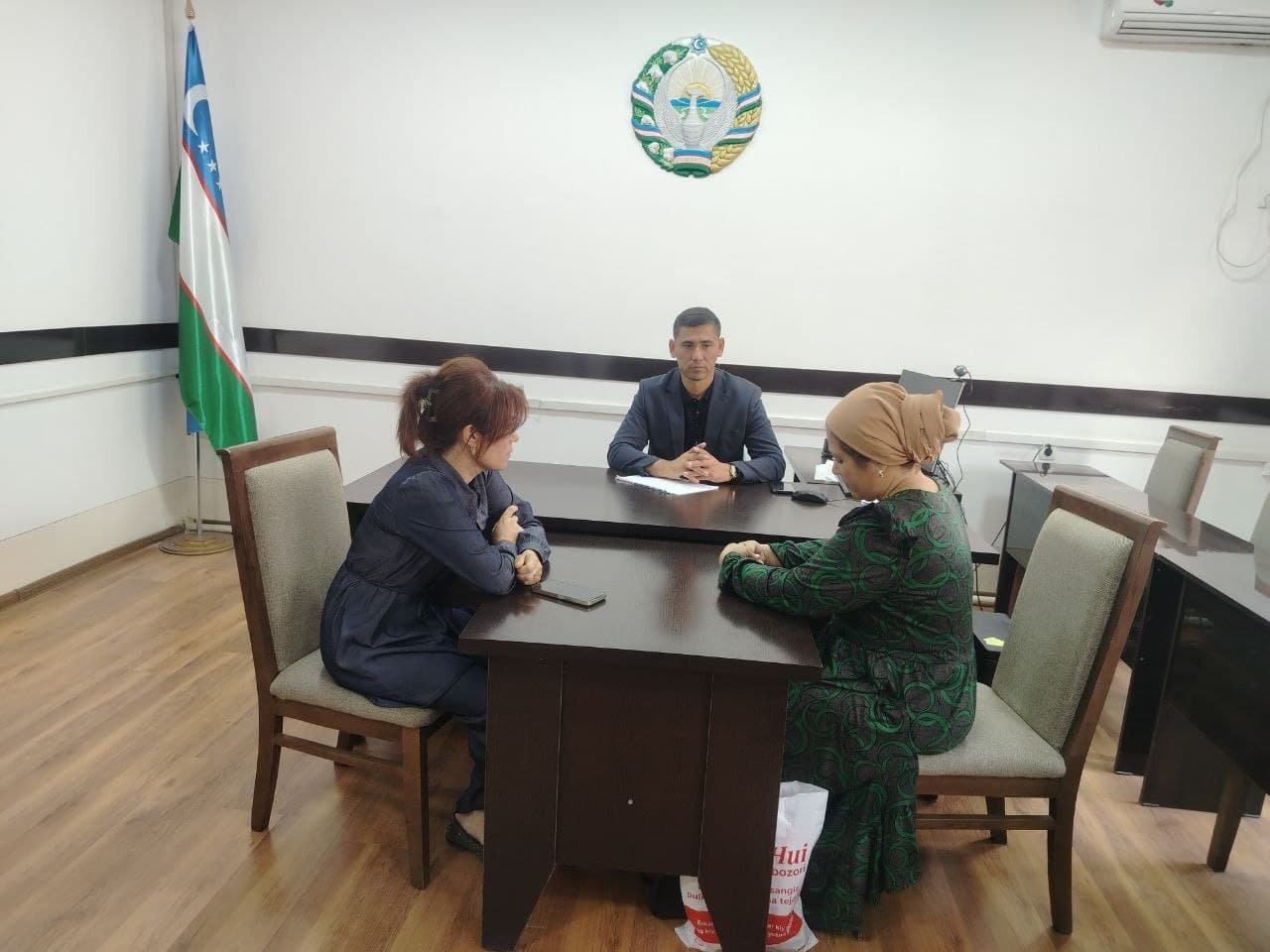 ҒИЖДУВОНДА ФУҚАРОЛАР МУРОЖААТЛАРИ ЮЗАСИДАН НАВБАТДАГИ ШАХСИЙ ҚАБУЛ ЎТКАЗИЛДИ
