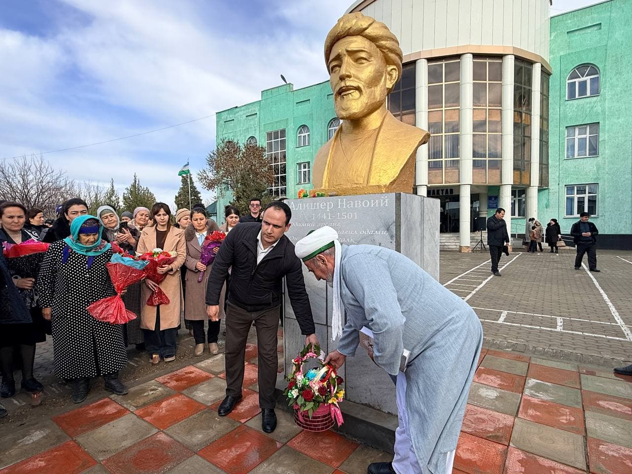 Бугун, 9-феврал – Буюк мутафаккир Алишер Навоий таваллуд топган кун!