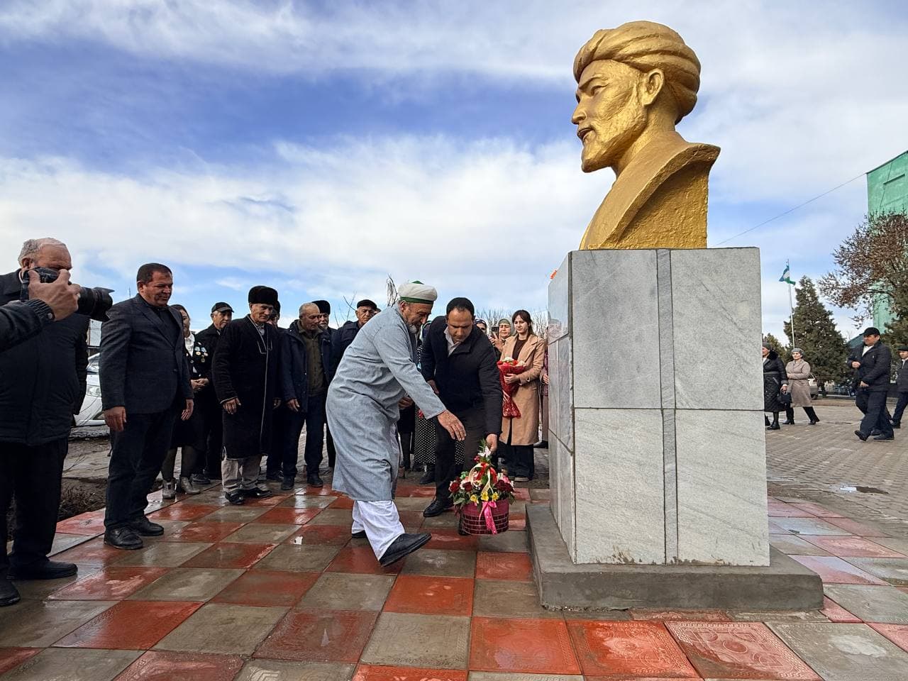 Бугун, 9-феврал – Буюк мутафаккир Алишер Навоий таваллуд топган кун!