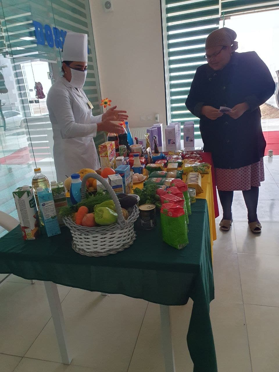 Viloyat Oila va xotin-qizlar boshqarmasi tashabbusi bilan «Mahallalarda tomorqa xo‘jaligida daromad topishni rivojlantirish hamda oziq-ovqat xavfsizligini ta’minlash» mavzusida amaliy seminar tashkil etildi.