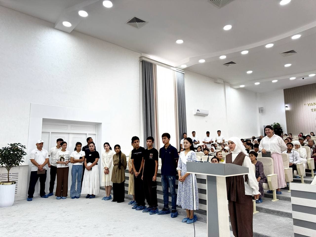 Payshanba — Yoshlar kuni doirasida tuman hokimi Sanobarxon Nosirovaning yoshlar bilan ochiq muloqoti bo‘lib o‘tdi.