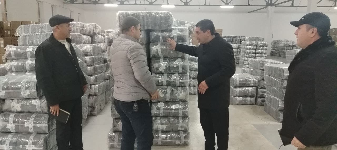 Buloqboshi tumani hokimi Furqatbek Bo‘taxonov ish rejasiga asosan tumandagi sanoat va to‘qimachilik korxonalariga tashrif buyurib, u yerda olib borilayotgan ishlar bilan tanishdi.