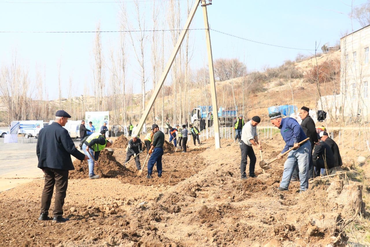 Андижон вилоятининг сўлим гўшаларидан бири бўлган Булоқбоши туманидаги «Ширмонбулоқ» туризм мажмуаси сўнгги йилларда нафақат маҳаллий аҳоли, балки хорижий сайёҳлар учун ҳам севимли масканга айланиб улгурган.