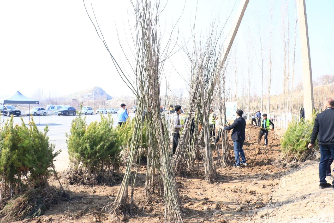 Андижон вилоятининг сўлим гўшаларидан бири бўлган Булоқбоши туманидаги «Ширмонбулоқ» туризм мажмуаси сўнгги йилларда нафақат маҳаллий аҳоли, балки хорижий сайёҳлар учун ҳам севимли масканга айланиб улгурган.