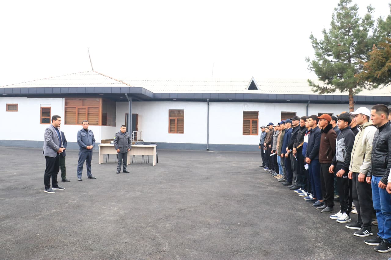 Harbiy xizmatga kuzatish marosimi o‘tkazildi