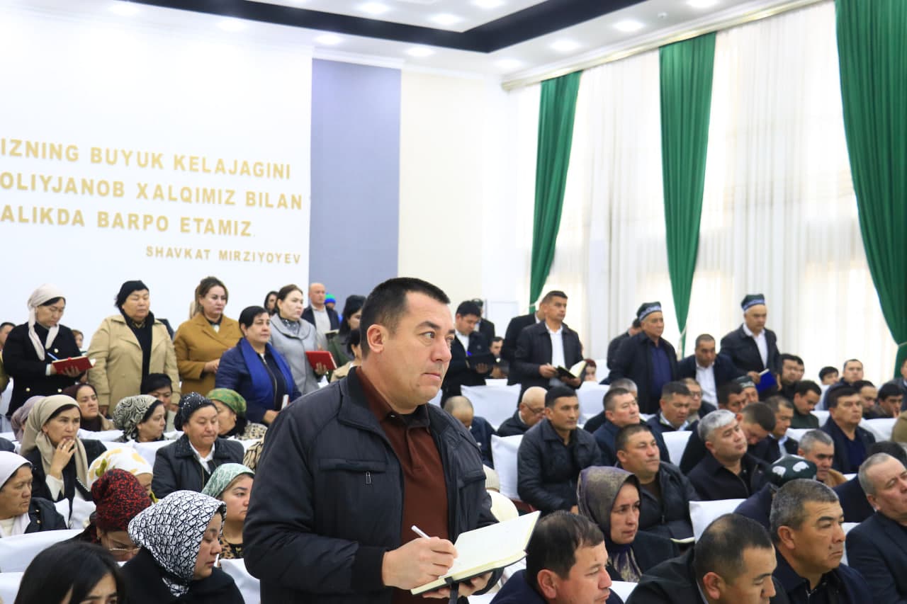 Ayni damda hokimlik soati o‘tkazilmoqda