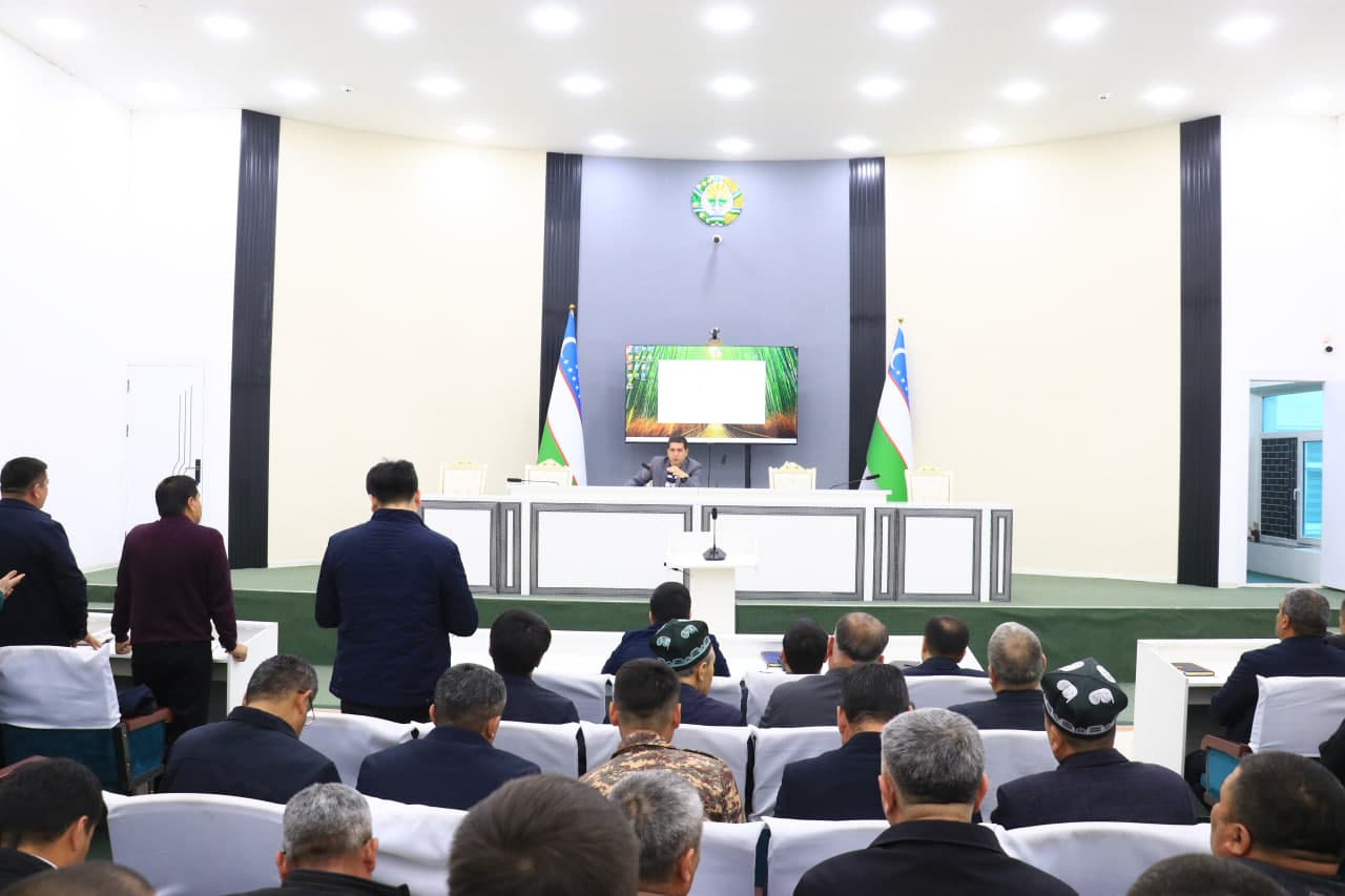 Ayni damda hokimlik soati o‘tkazilmoqda